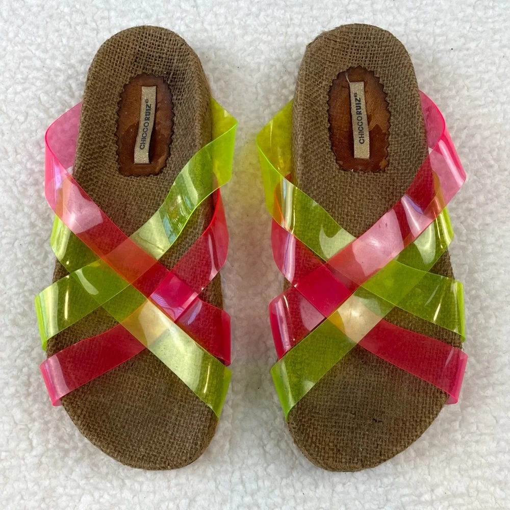 CHICCO RUIZ • Pink and Green Criss Cross Slip-On Sandals, 8.5 - Picture 2 of 16